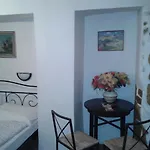 Charles Bridge Bed And Breakfast